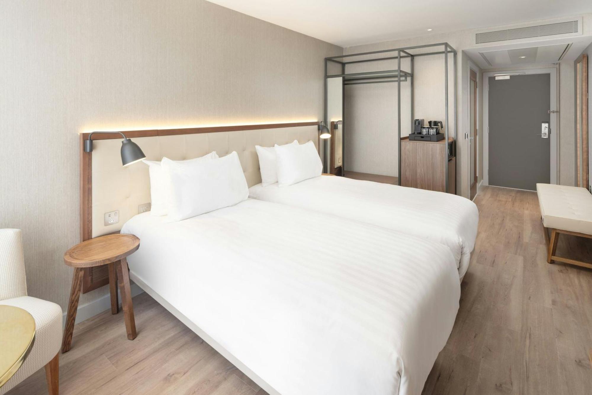 Ac Hotel By Marriott Glasgow Exterior photo